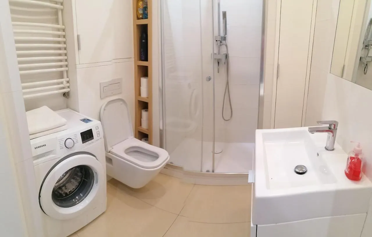 Apartamenty Warszawskie Delux Siedmiogrodzka Варшава